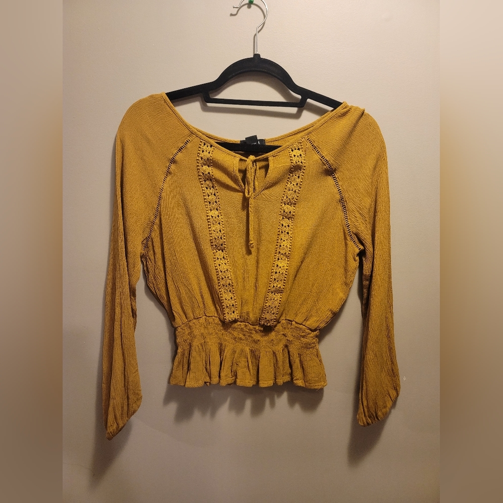 U2B Longsleeves with Stretchy Waist Blouse